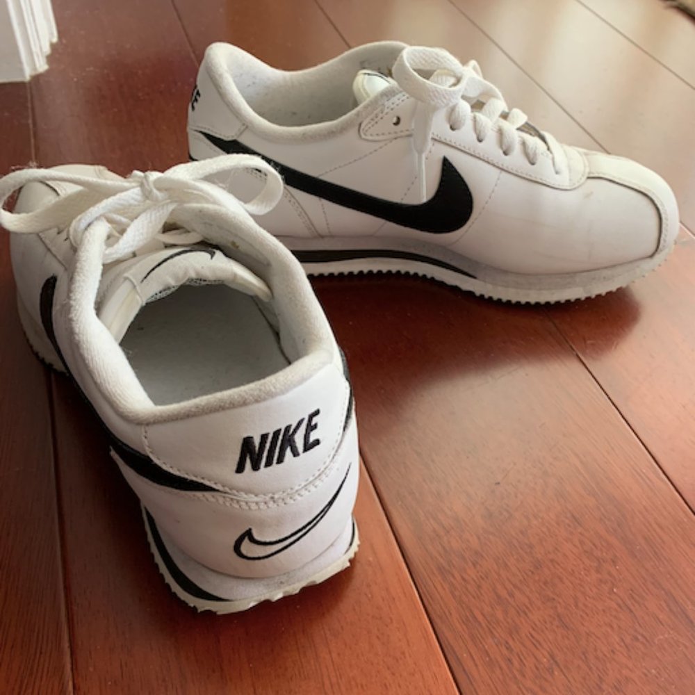 Nike Cortez Basic - image 1